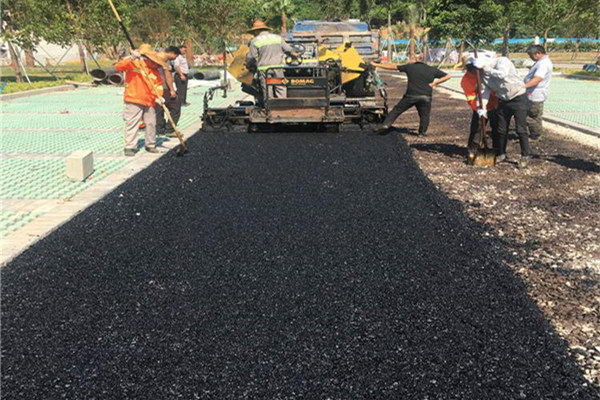 新建瀝青路面質(zhì)量檢測(cè)